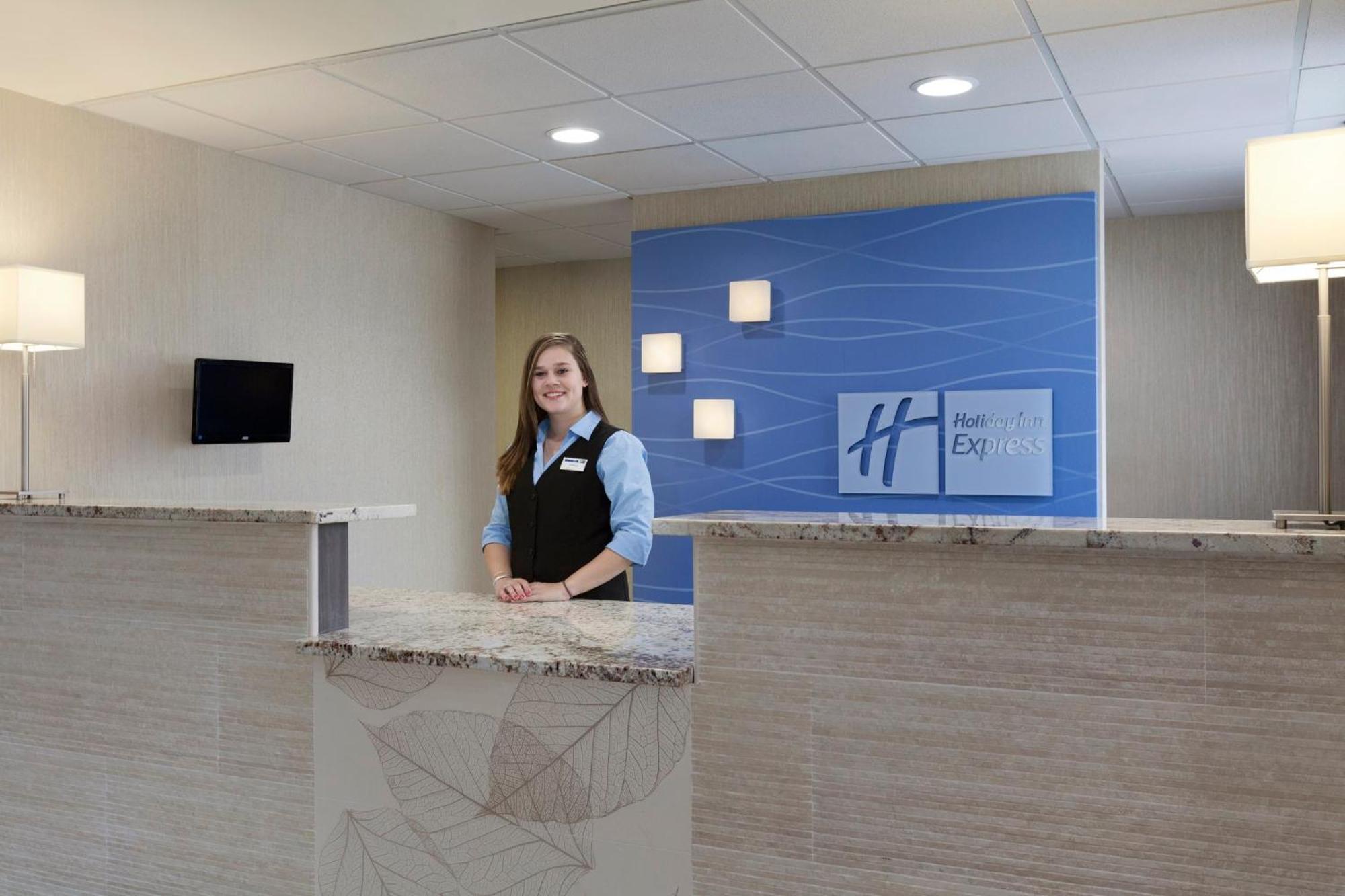 Holiday Inn Express Williamsburg North By Ihg Norge Ngoại thất bức ảnh